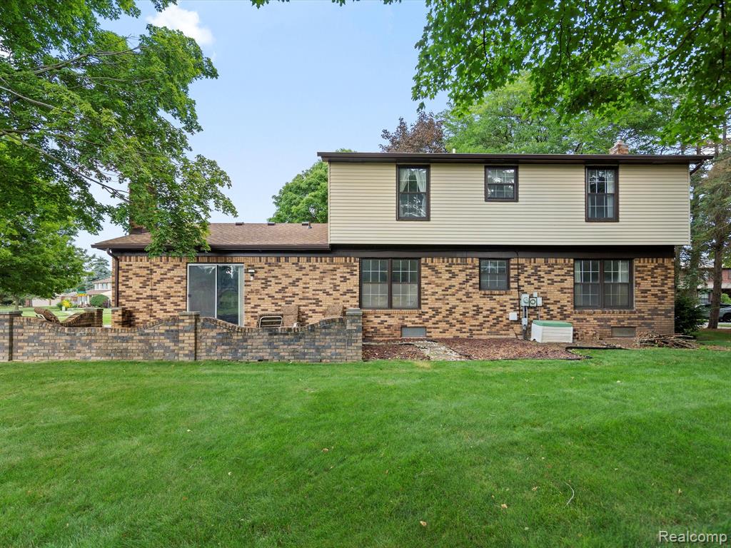47202 WARWICK, Shelby Twp, MI 48315 — Photo 31