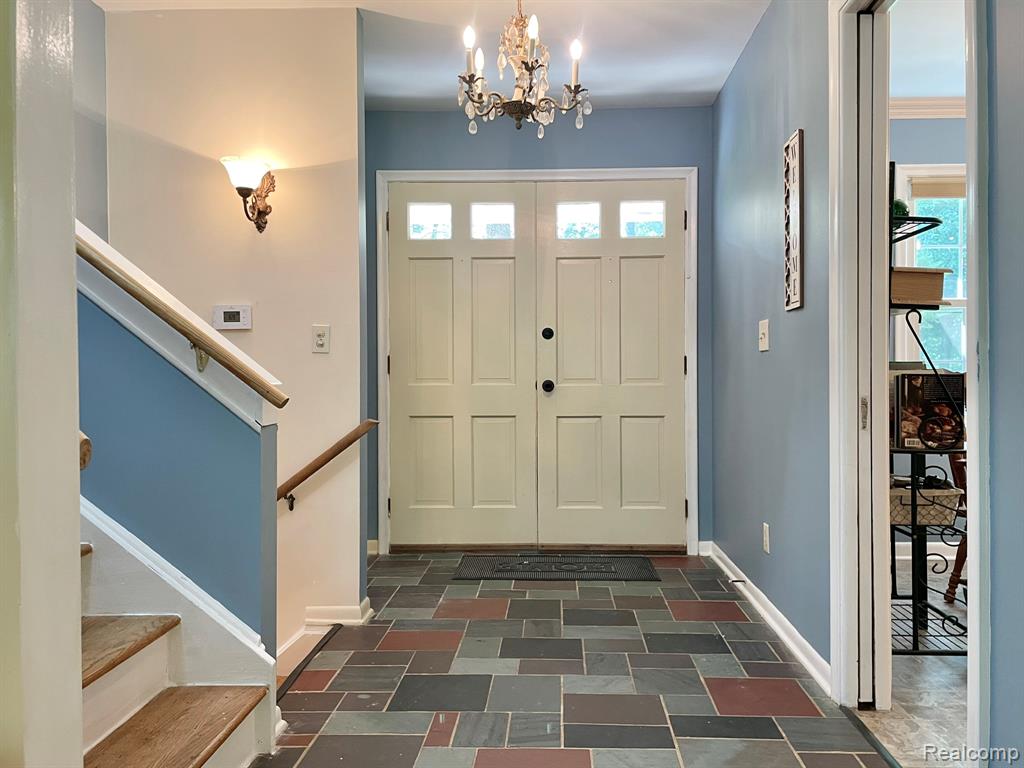 5753 Thorny Ash Road, Rochester, MI 48306 — Photo 6