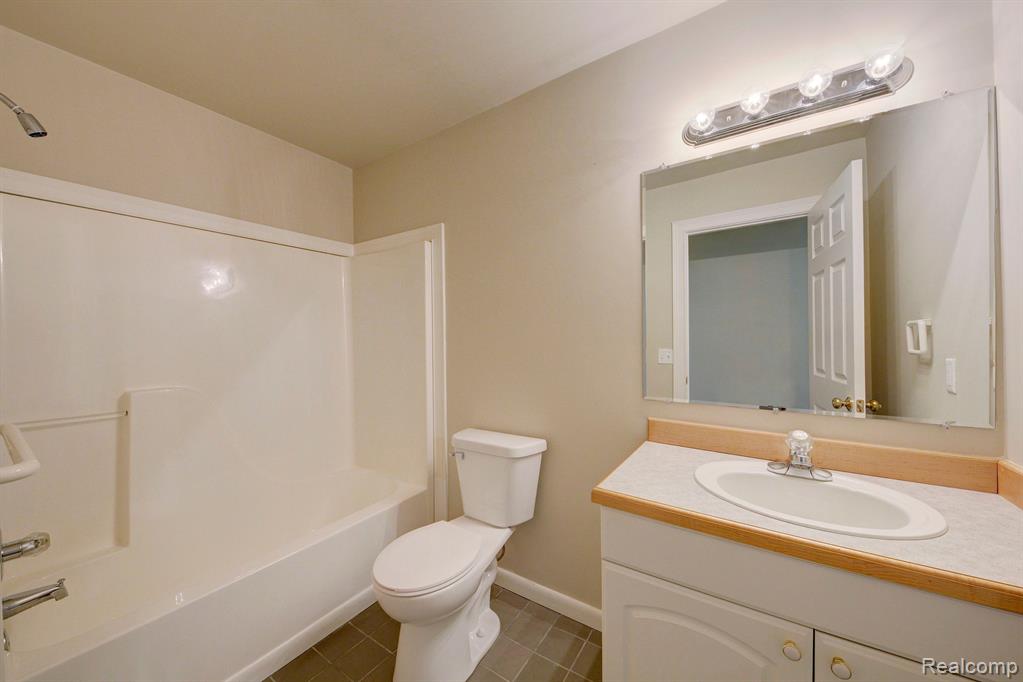 850 VILLAGE PINE Lane, Ortonville, MI 48462 — Photo 58