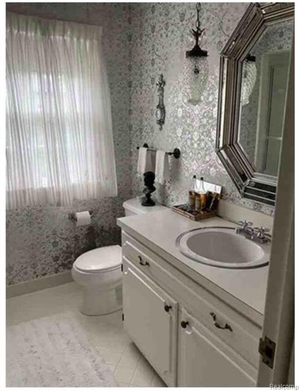 491 Colonial Road, Grosse Pointe Woods, MI 48236 — Photo 24