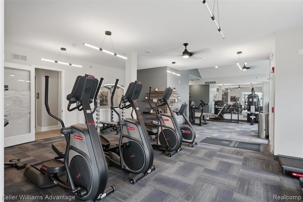 45658 S Stonewood Road, Canton, MI 48187 — Photo 38