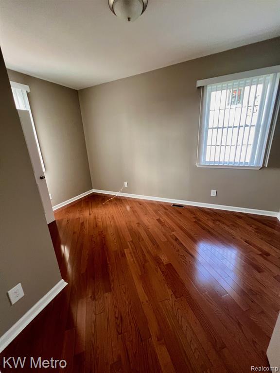 939 Webb Street, Detroit, MI 48202 — Photo 15