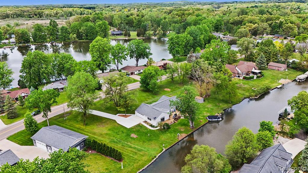 9831 Kress Road, Pinckney, MI 48169 — Photo 3