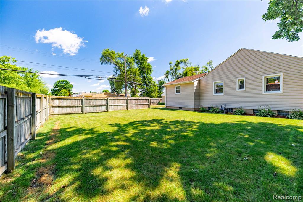826 Goddard Street, Wyandotte, MI 48192 — Photo 30