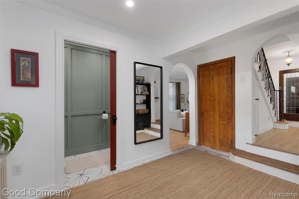 641 W WOODLAND Street, Ferndale, MI 48220 — Photo 10