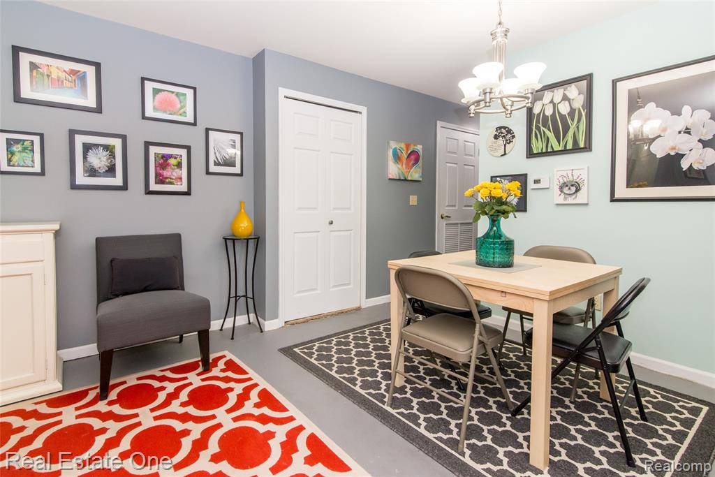245 Brookwood Drive, 16, South Lyon, MI 48178 — Photo 4