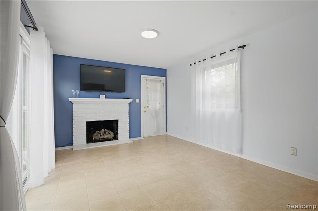 4412 COOPER Avenue, Royal Oak, MI 48073 — Photo 10