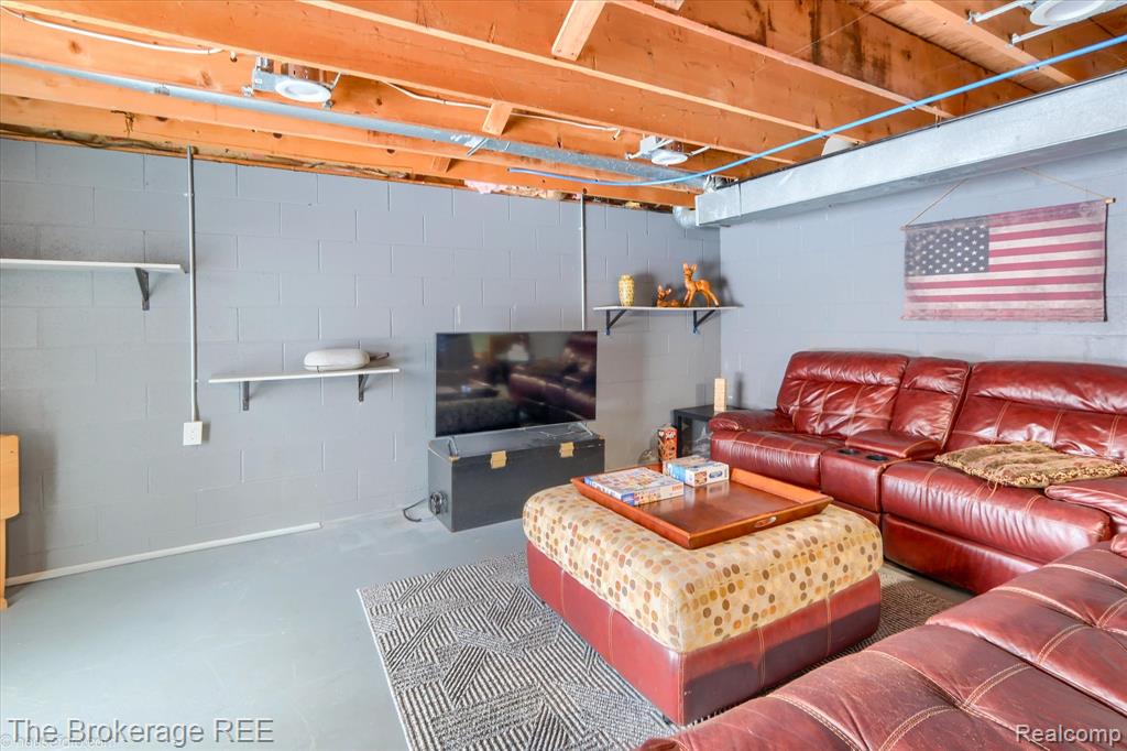 7310 Brewer Road, Flint, MI 48507 — Photo 40