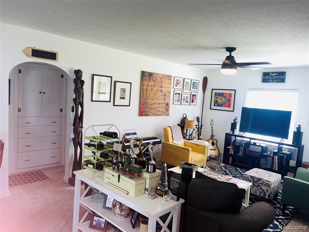 907 Napier Avenue, St. Joseph, MI 49085 — Photo 8