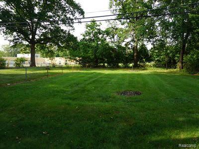 745 Robinwood Drive, Troy, MI 48083 — Photo 24