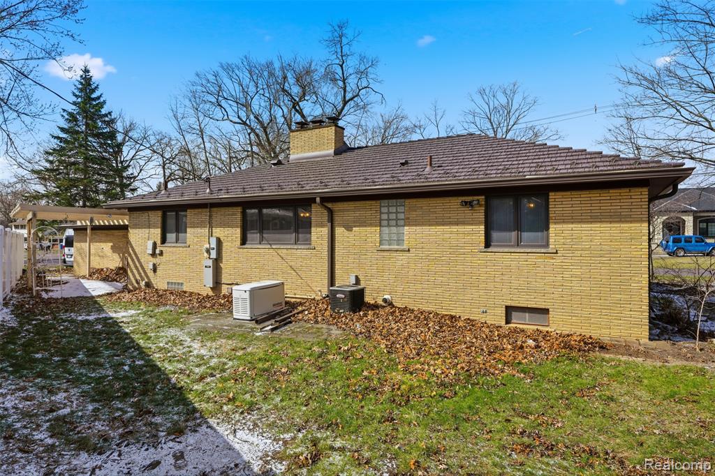 6006 Rosetta Street, Dearborn Heights, MI 48127 — Photo 33