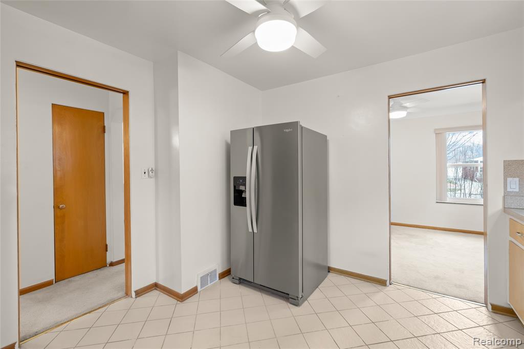 7828 Kolb Avenue, Allen Park, MI 48101 — Photo 8