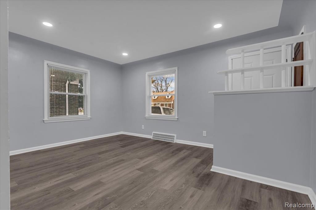20426 Wexford Street, Detroit, MI 48234 — Photo 6