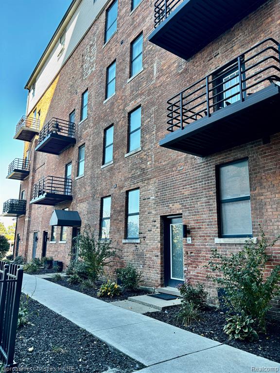 6533 E JEFFERSON Avenue, 327, Detroit, MI 48207 — Photo 26