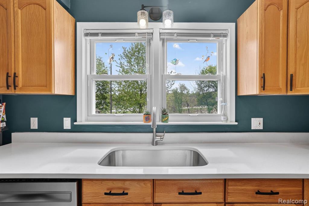 4949 Algonquin Way, Okemos, MI 48864 — Photo 14