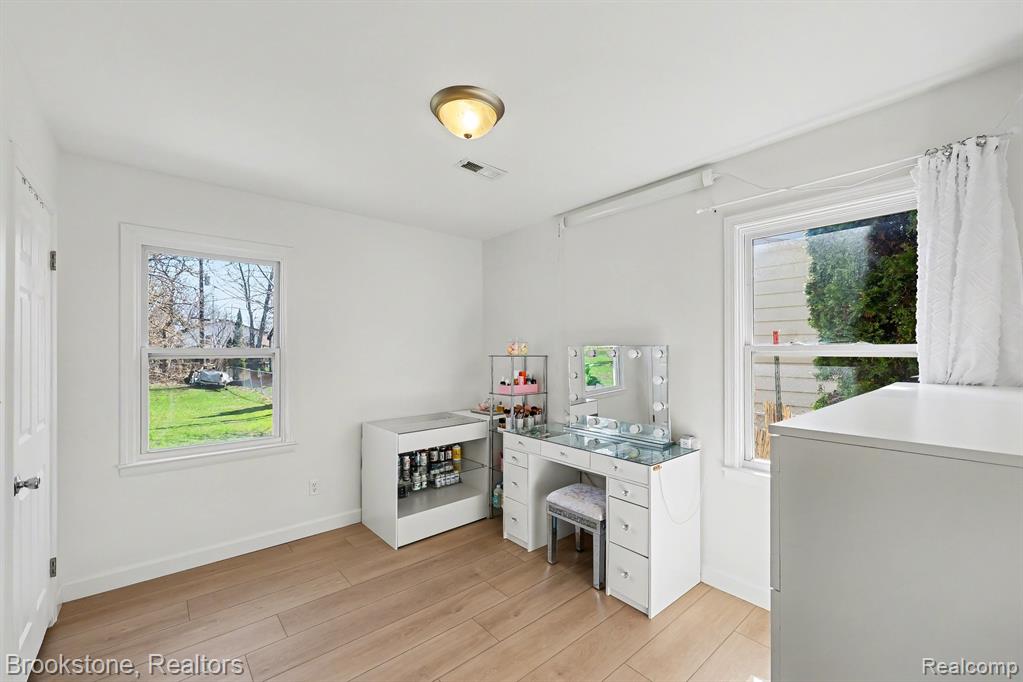 70424 Karen Street, Richmond, MI 48062 — Photo 14