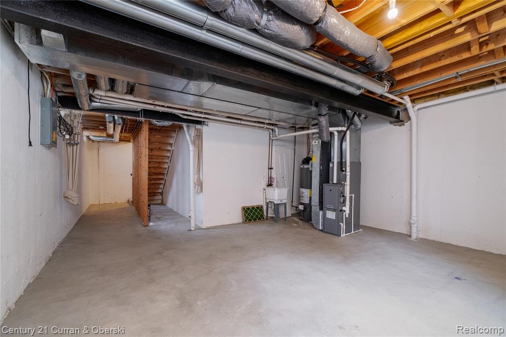 50529 Beechwood Court, Plymouth, MI 48170 — Photo 25