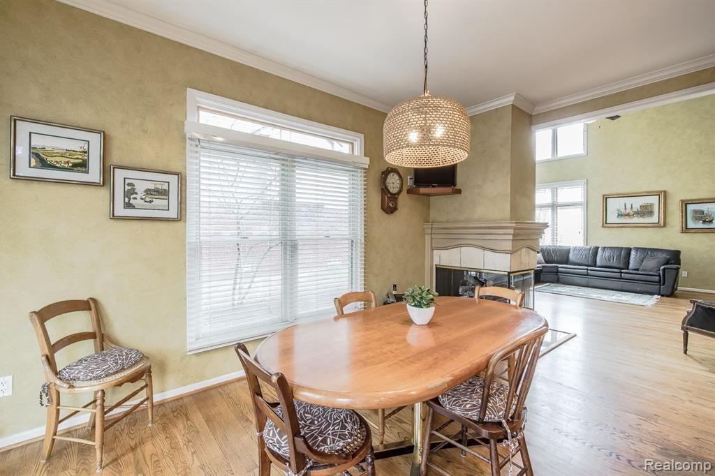 7252 Autumn Hill Drive, West Bloomfield, MI 48323 — Photo 24