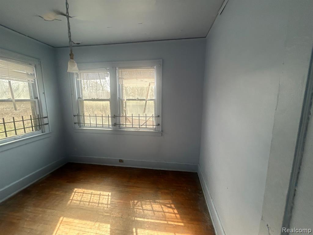 4548 COOPER Street, Detroit, MI 48214 — Photo 28