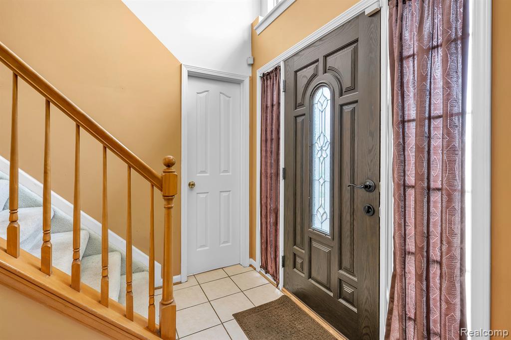 3103 RIVER MEADOW Circle, Canton, MI 48188 — Photo 3