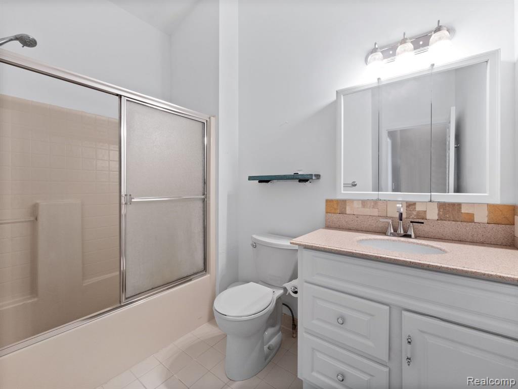 3287 POND RIDGE Drive, Holly, MI 48442 — Photo 21