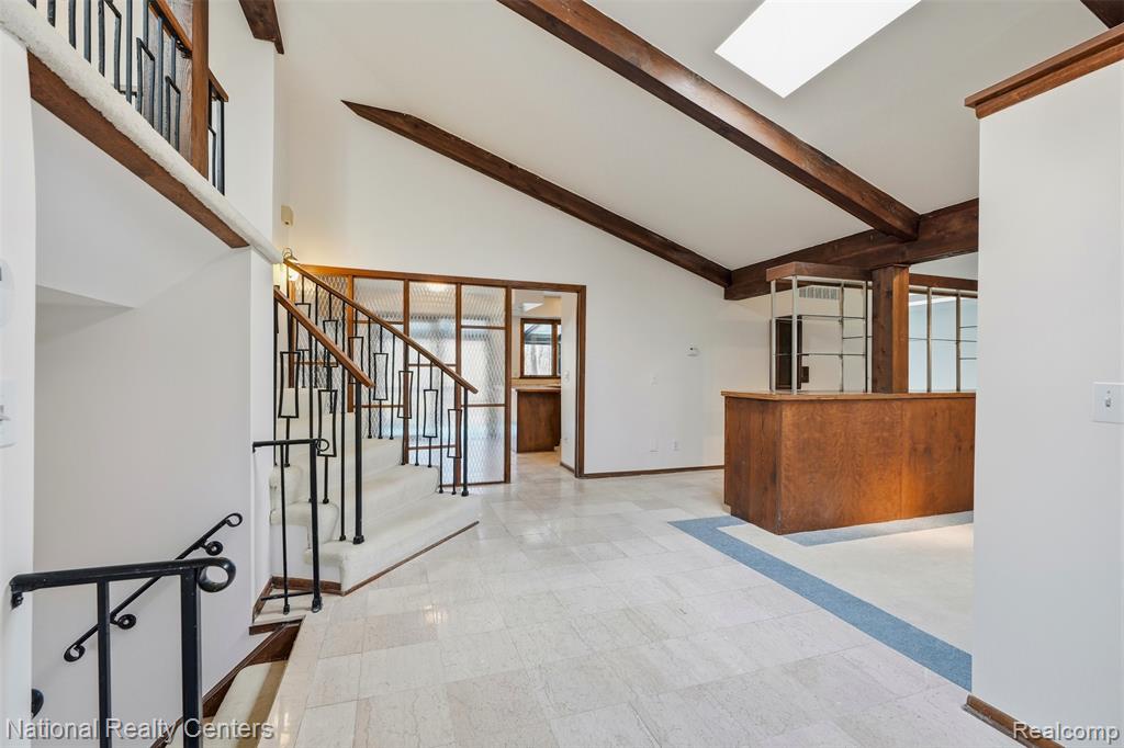 4710 Cove Road, West Bloomfield, MI 48323 — Photo 19