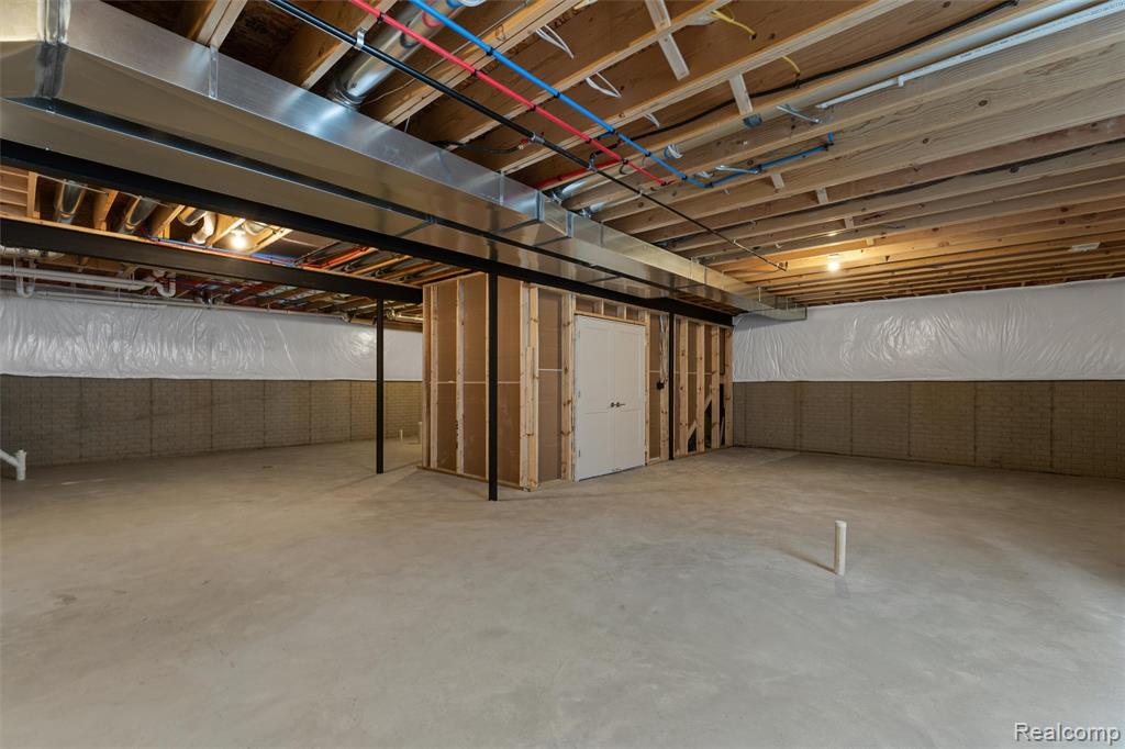 39 South Trail Court, Troy, MI 48083 — Photo 38