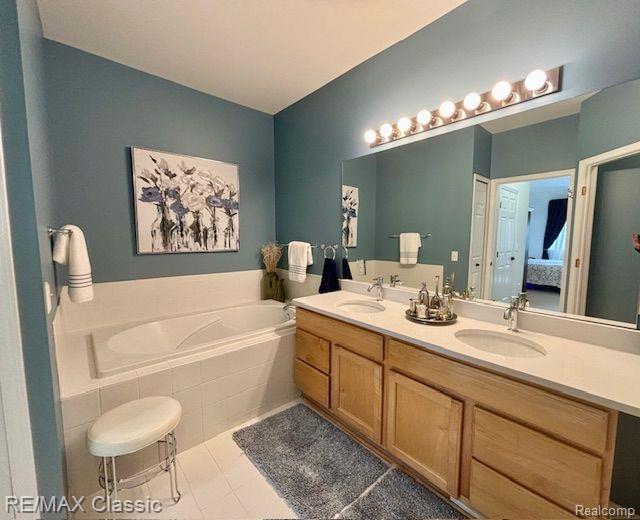 47461 SCENIC CIRCLE Drive N, Canton, MI 48188 — Photo 15
