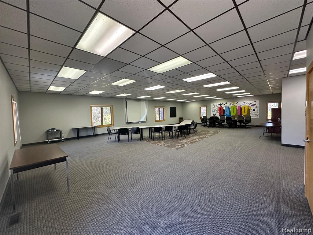 6317 TAYLOR Drive, Flint, MI 48507 — Photo 9