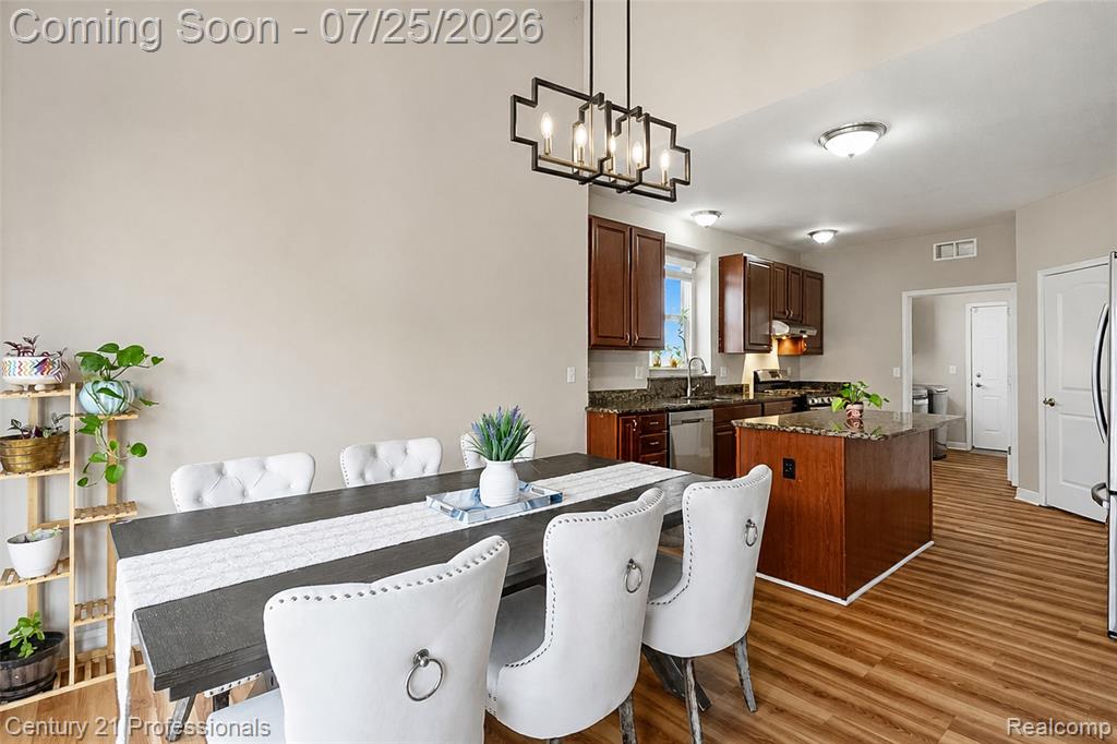 27089 Maxwell Court, Novi, MI — Photo 22
