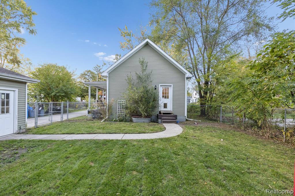 516 N Granger Street, Saginaw, MI 48602 — Photo 43