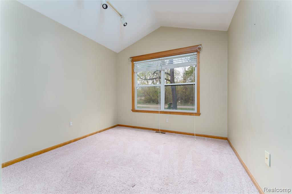 3410 Hogback Road, Fowlerville, MI 48836 — Photo 12