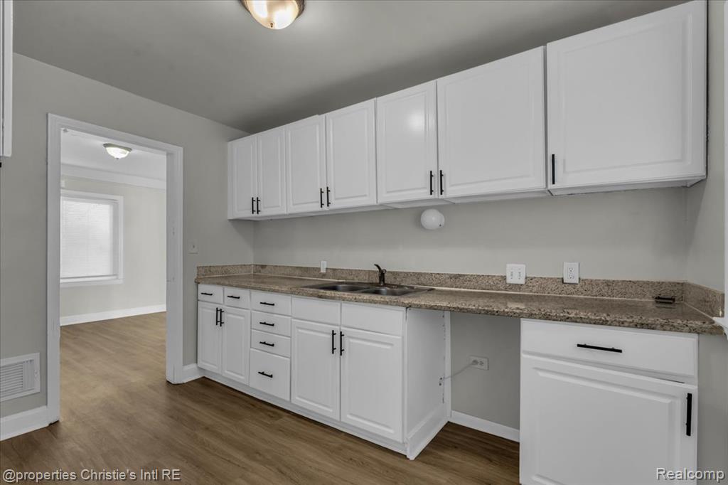 13364 Coyle Street, Detroit, MI 48227 — Photo 11