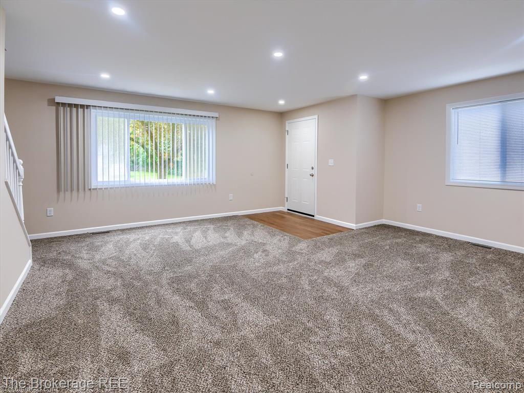 658 Beach Street, Mount Morris, MI 48458 — Photo 4