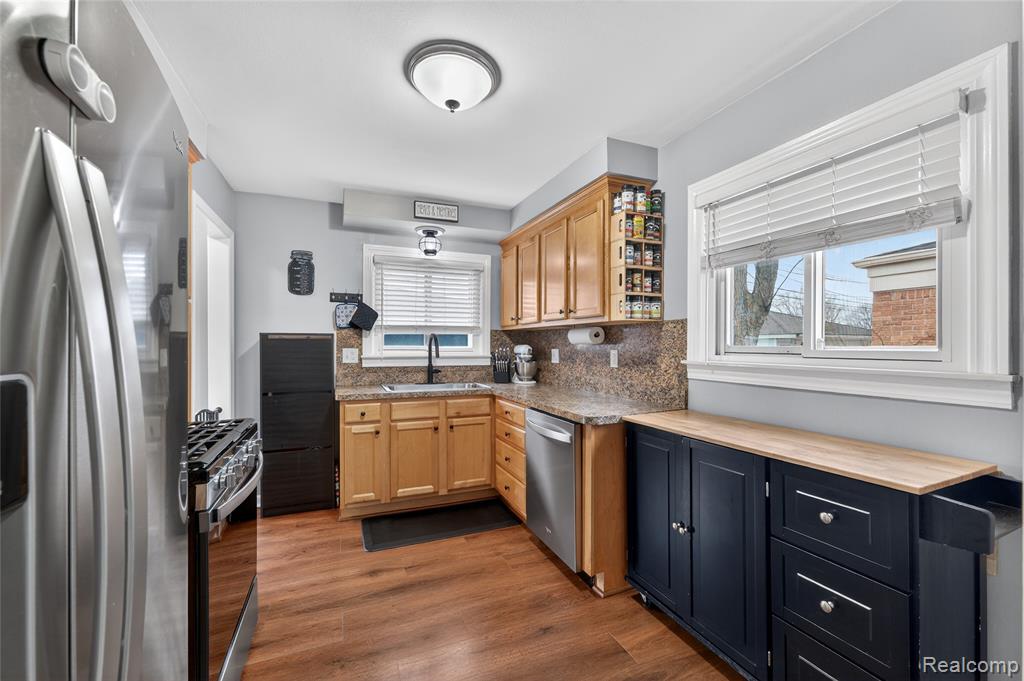 33225 Florence Street, Garden City, MI — Photo 9