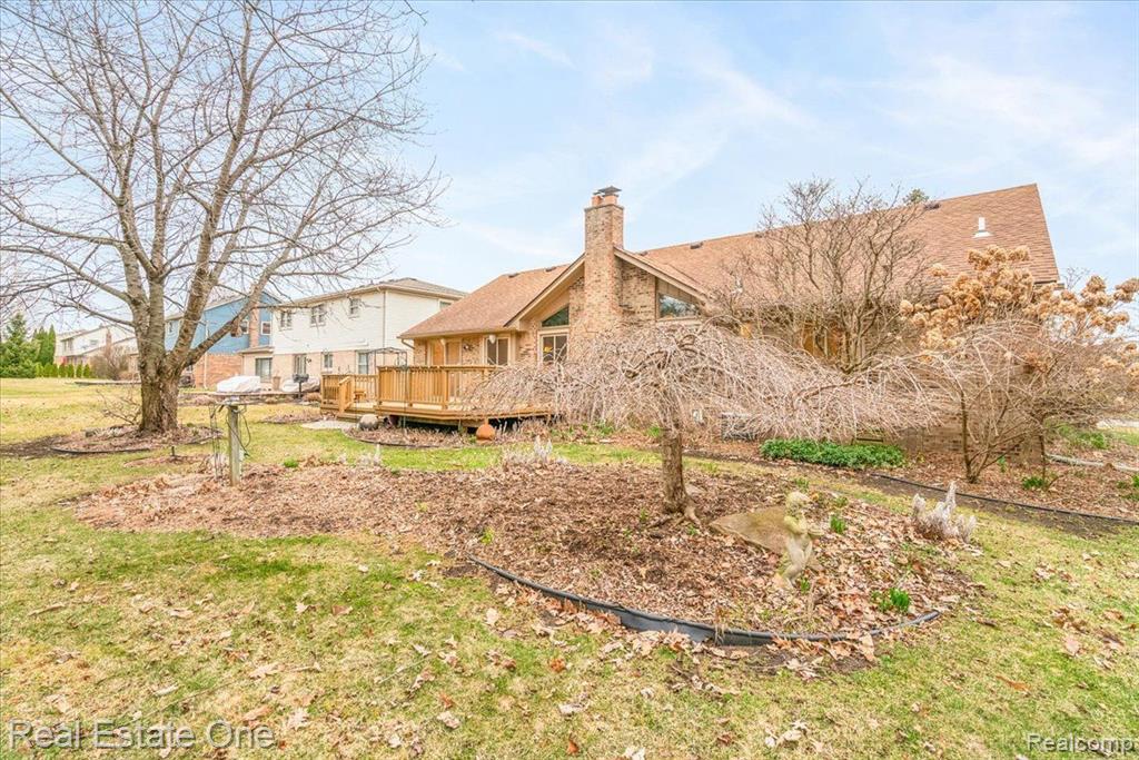 16161 WEATHERFIELD Drive, Northville, MI 48168 — Photo 11