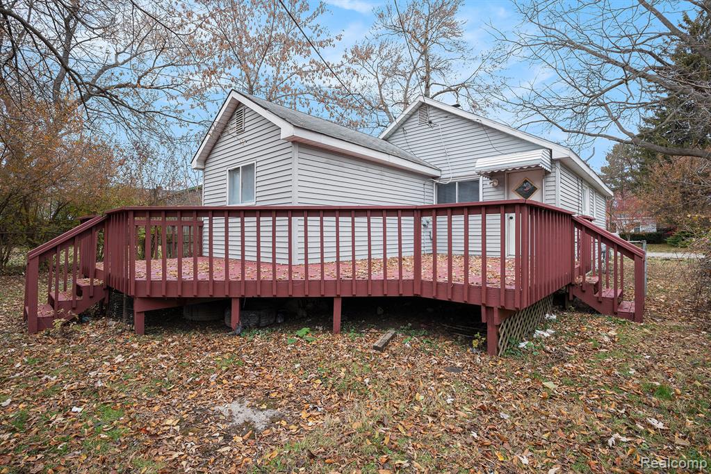1119 Lakeview Street, Waterford, MI 48328 — Photo 15