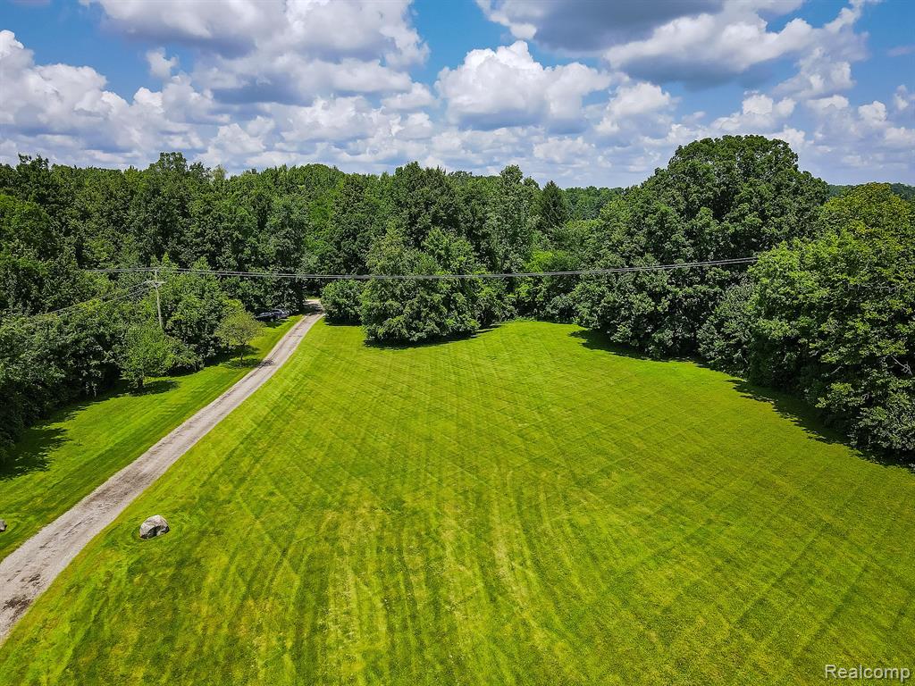 7653 CHASE LAKE Road, Fowlerville, MI 48836 — Photo 73