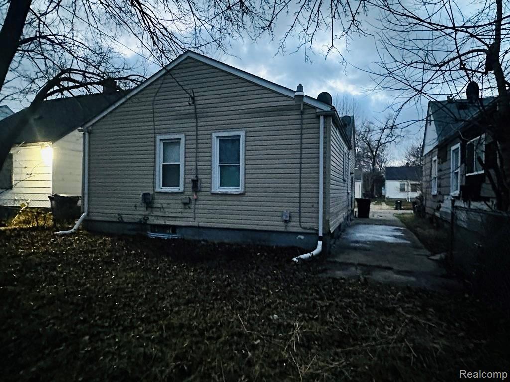 8260 Minock Street, Detroit, MI 48228 — Photo 2