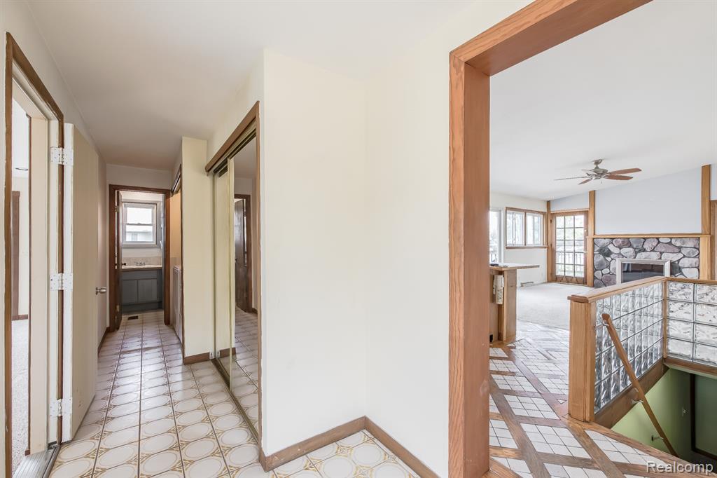 9634 Bonnie Briar Street, White Lake, MI — Photo 21