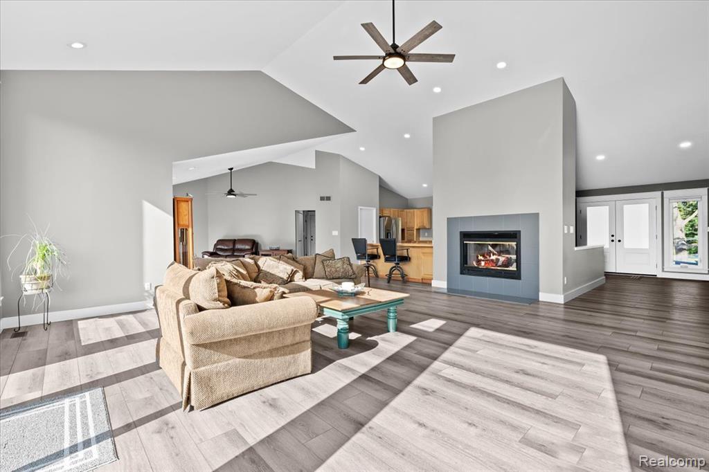 12002 Renfrew Court, Hartland, MI 48353 — Photo 12