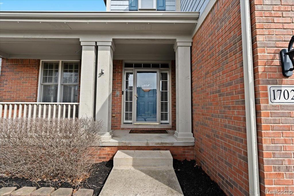 17020 CARRIAGE Way, Northville, MI 48168 — Photo 5