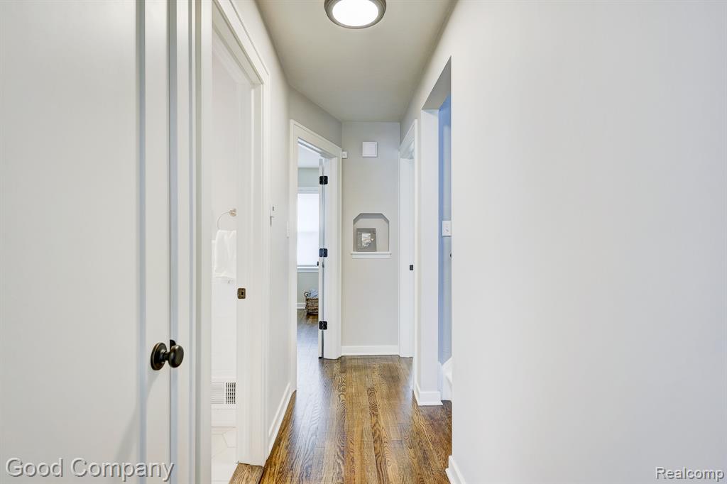 602 N Vermont Avenue, Royal Oak, MI 48067 — Photo 21