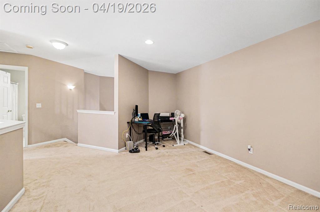 5519 Elmhurst Drive, Trenton, MI 48183 — Photo 11