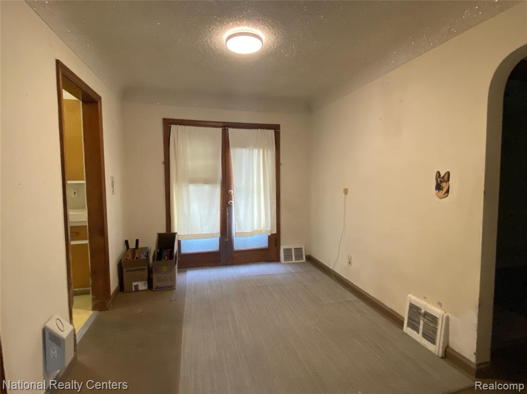 29118 Avondale Street, Inkster, MI 48141 — Photo 8