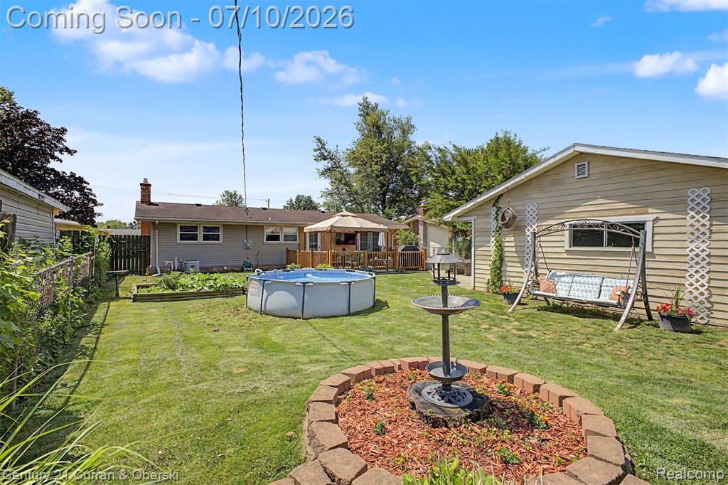 1596 W 13 Mile Road, Madison Heights, MI 48071 — Photo 25