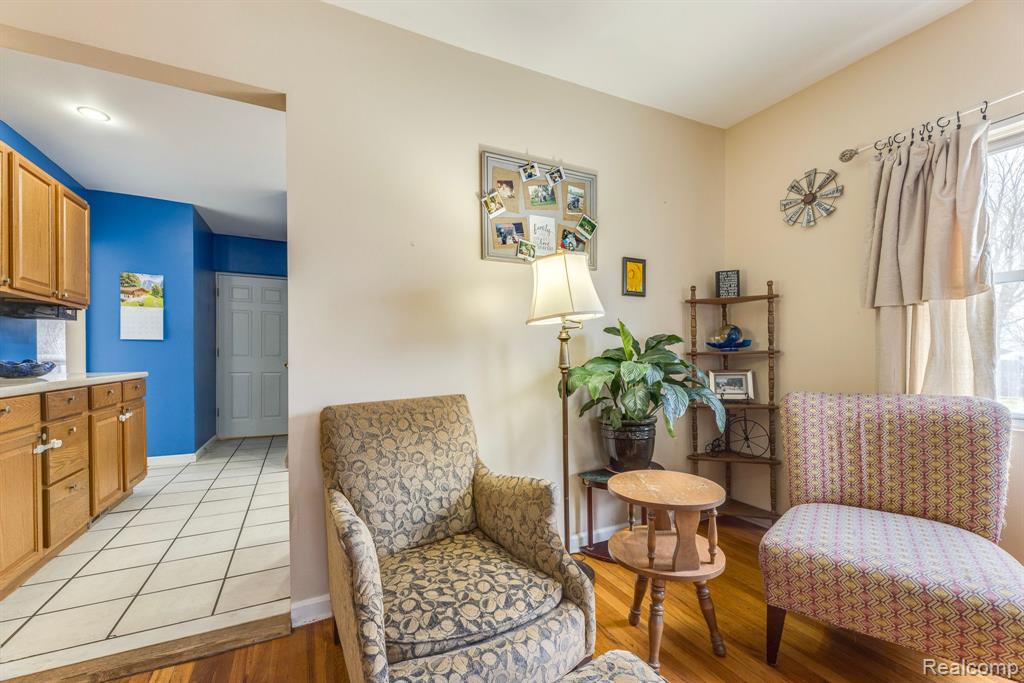 901 GARFIELD Street, Port Huron, MI 48060 — Photo 14