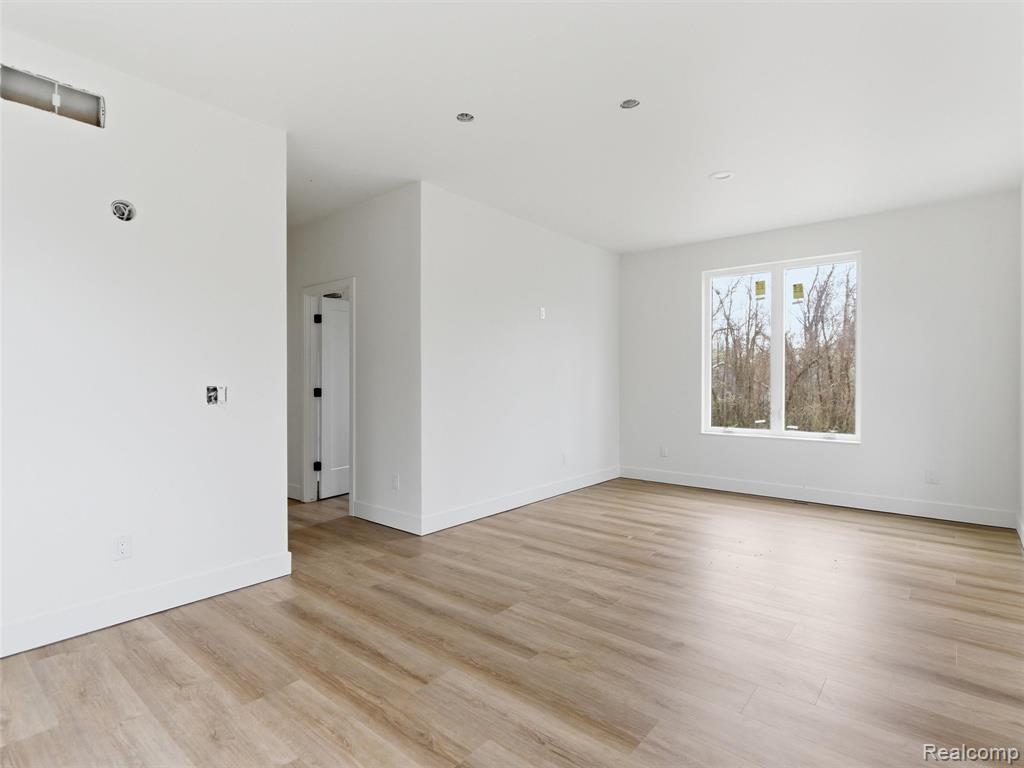11810 Scenic Valley, Davisburg, MI 48350 — Photo 22