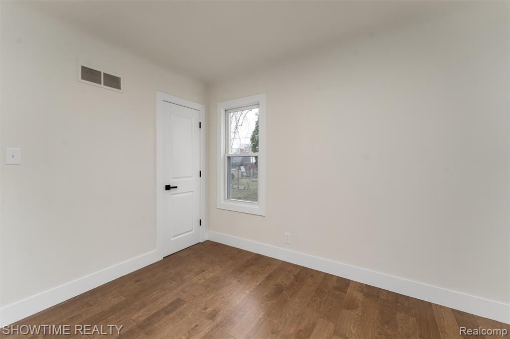 769 Coolidge Avenue, Clawson, MI — Photo 14