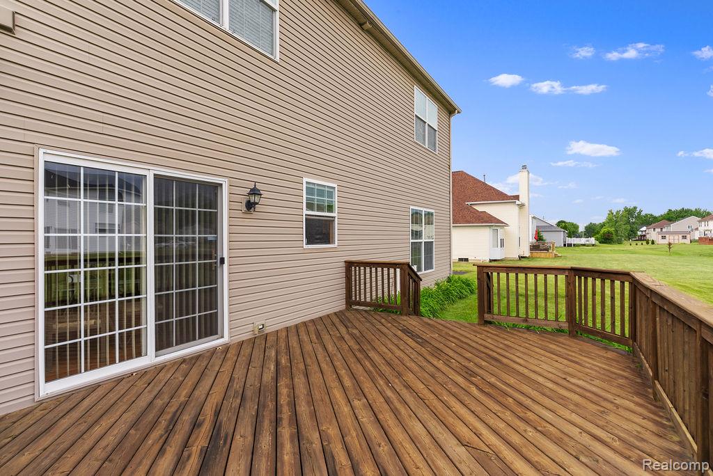7190 Westminster Circle, Grand Blanc, MI 48439 — Photo 43